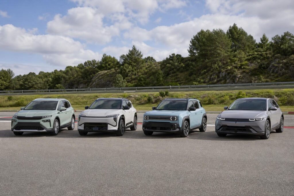 A Skoda Epiq 55 és három elektromos riválisa összehasonlítás közben