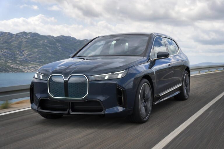 BMW iX5: 850 kilométeres hatótávval rendelhető az új elektromos X5