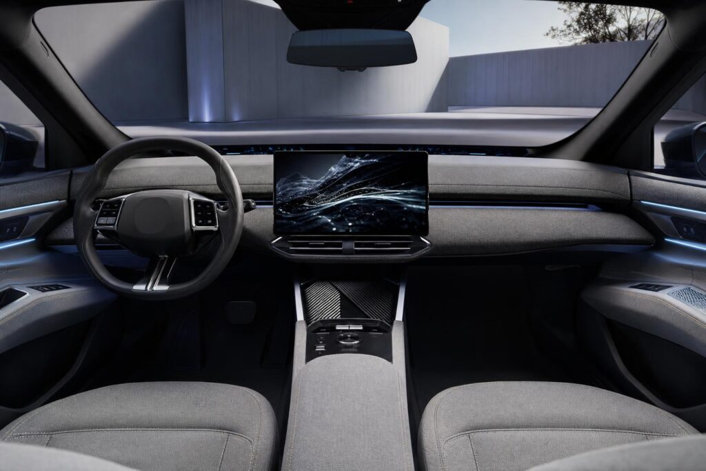 Az új BMW 3-as G50 futurisztikus műszerfala és digitális belső tere
